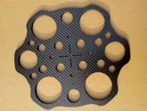 Maßgeschneiderte Kohlefaser-Blatt für unregelmäßige Teile